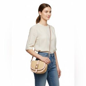 Izzy & Ali Woven Straw Crossbody Bag Blush Trim Saddle Style Summer Purse